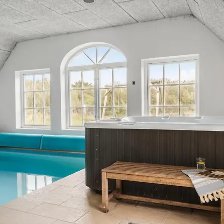 Holiday home Lovely In With Indoor Swimming Pool