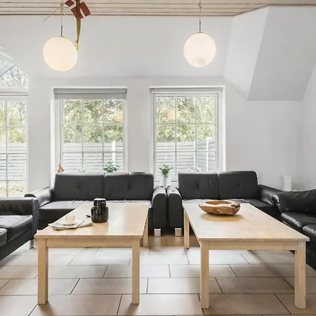 Holiday home Lovely In With Indoor Swimming Pool *