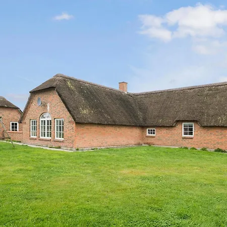 Lovely In With Indoor Swimming Pool Holiday home *